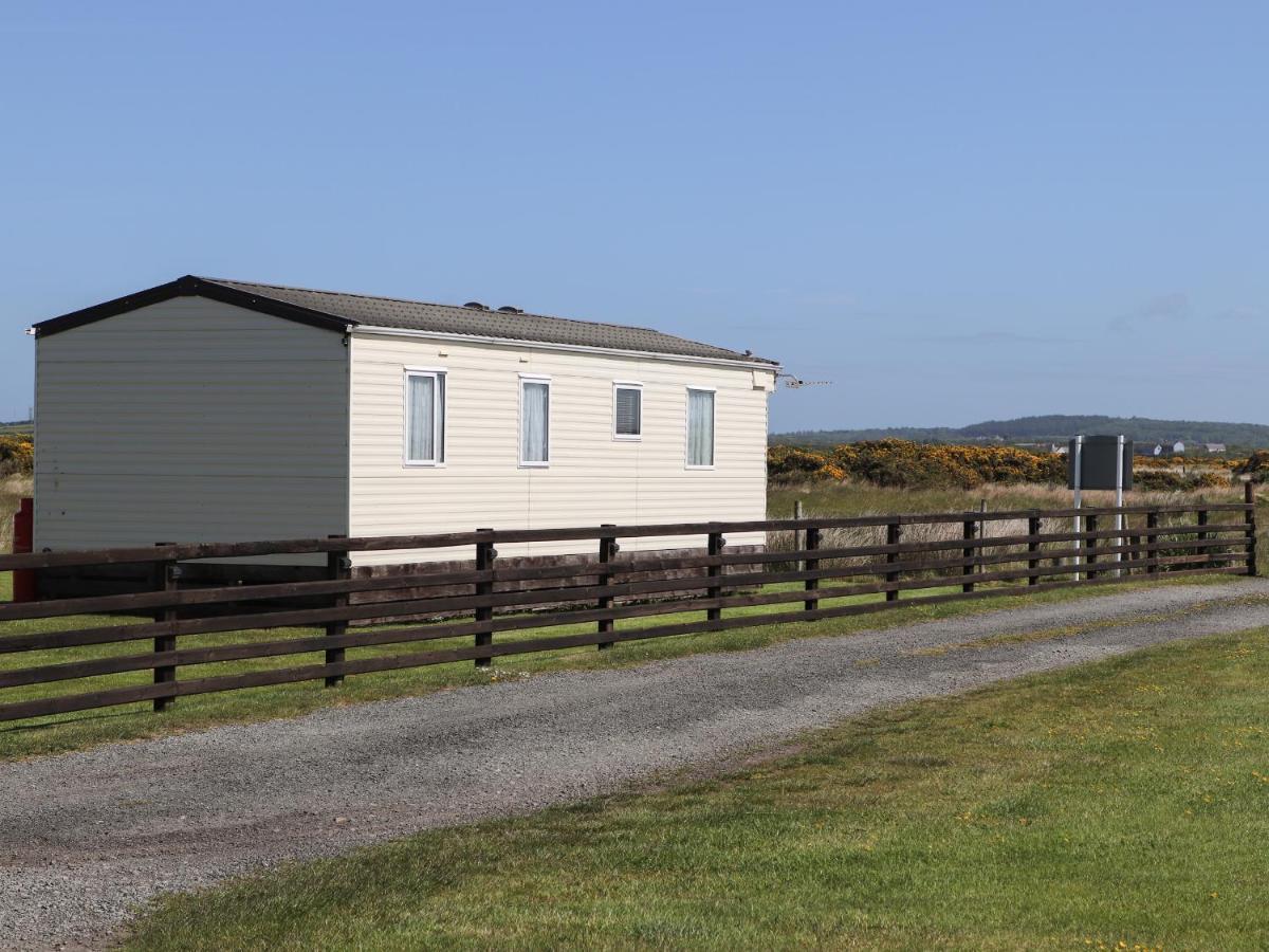 Trewan Chalet Holyhead Exterior foto